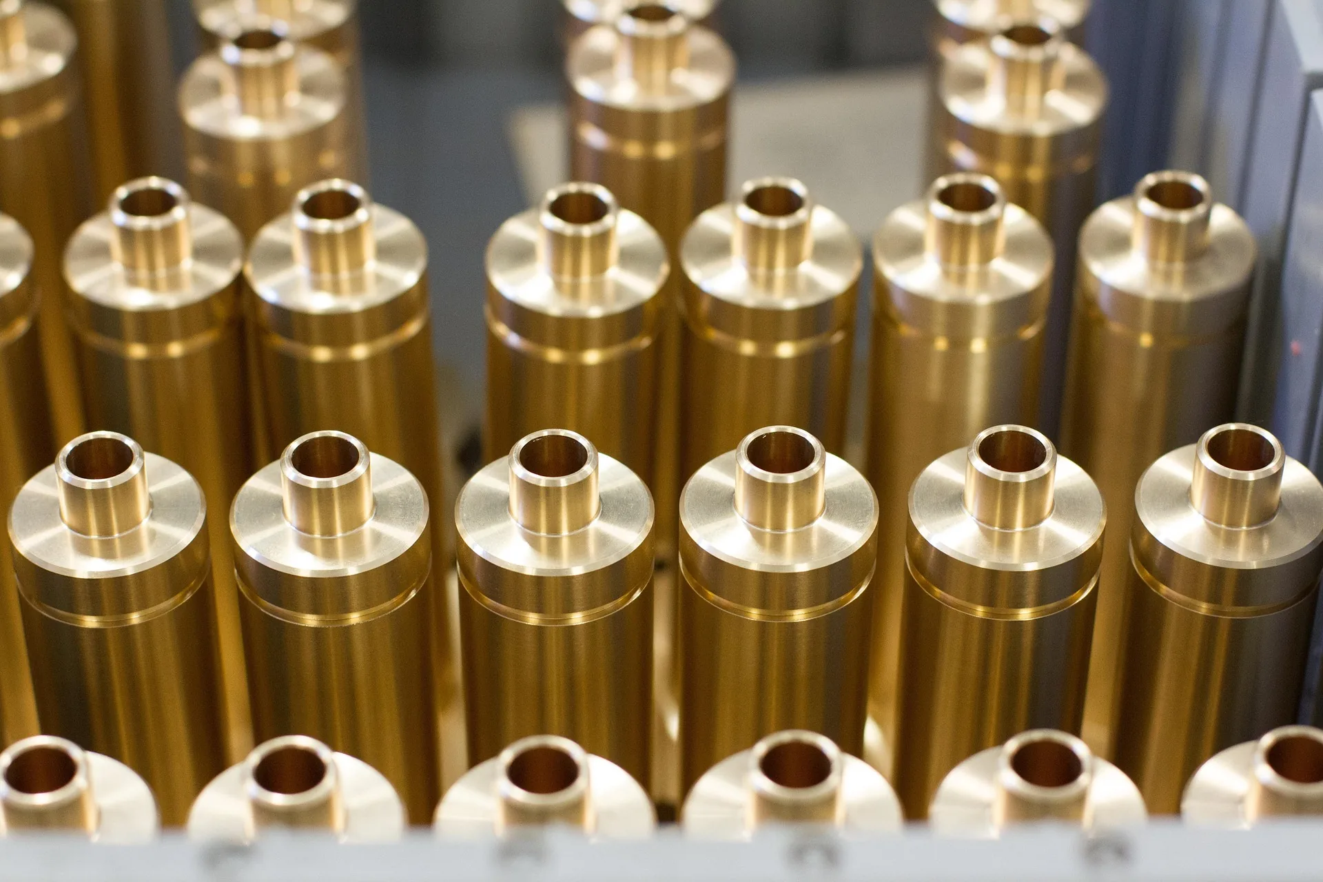 Custom Bolts Manufacturer — Hex, Flange & Structural Bolts
